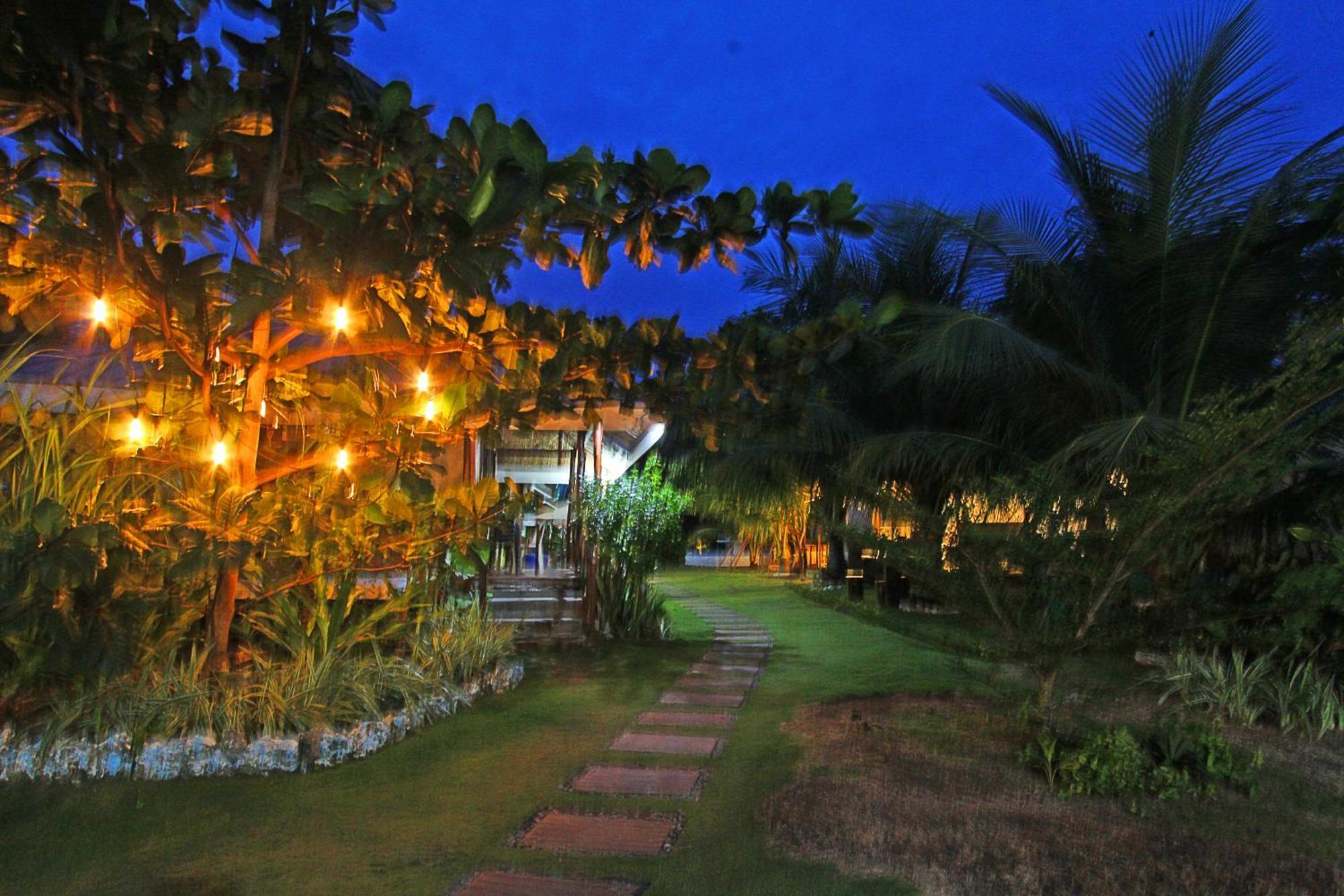 Villa Consolacion Resort جنرال لونا المظهر الخارجي الصورة