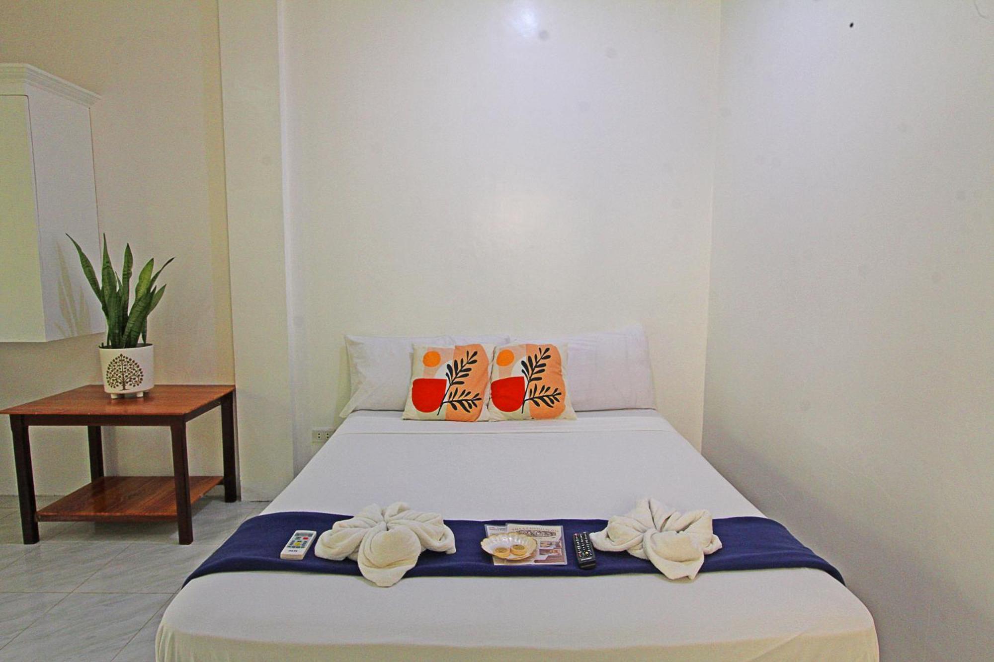 Villa Consolacion Resort جنرال لونا المظهر الخارجي الصورة