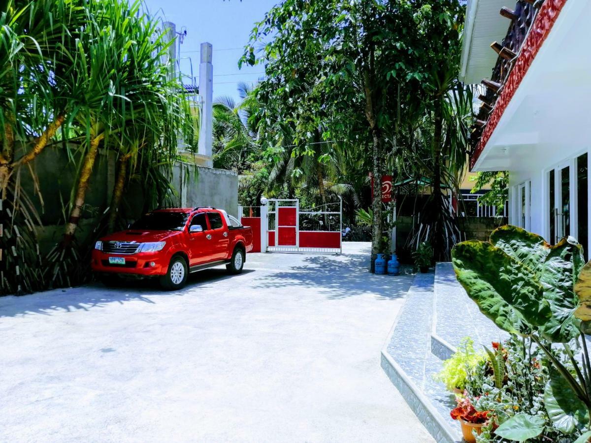Villa Consolacion Resort جنرال لونا المظهر الخارجي الصورة